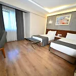 Hotel Sogut Old 4*