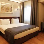 Otel Sogut Old