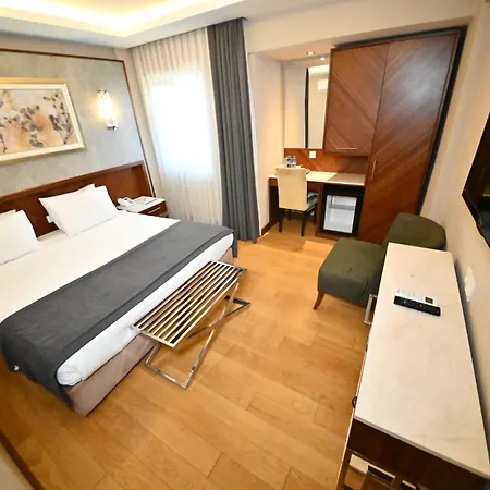 Отель Sogut Old 4*
