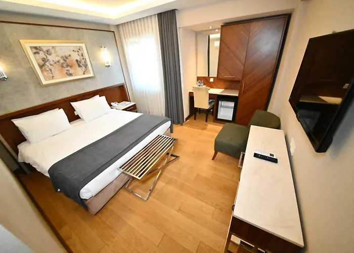 Отель Sogut Old 4*